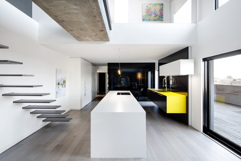 Habitat 67 Minimalist Apartment Design In Montreal