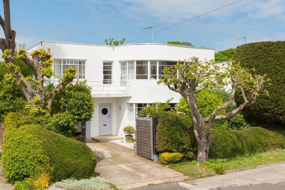 House Designed by Oliver Hill in 1935