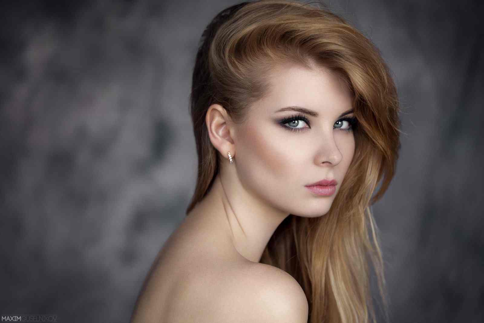 Beauty Female Portrait Photography by Maxim Guselnikov 